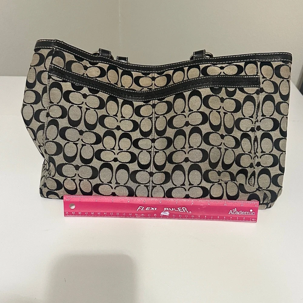 Coach Black and Cream Signature Tote and Wallet Set - Picture 8 of 16